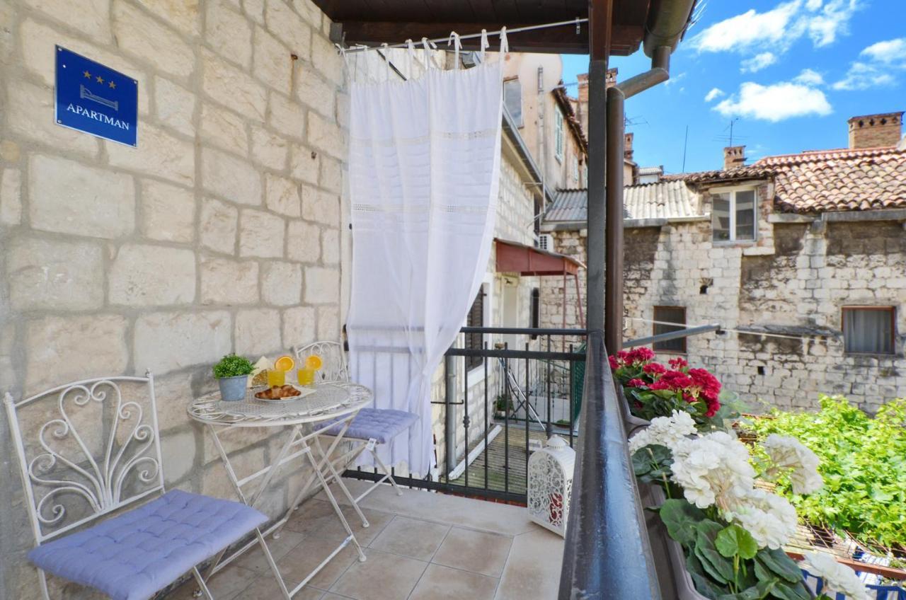 Rooms Valery Split Exterior photo