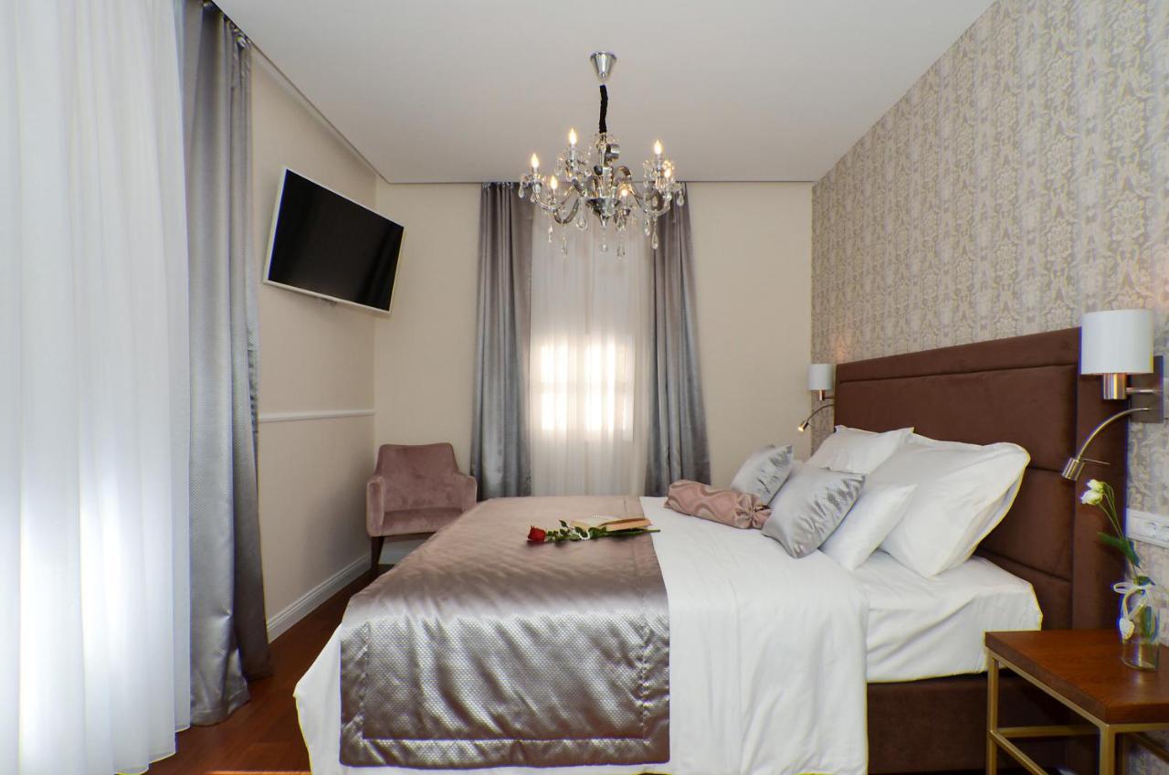 Rooms Valery Split Exterior photo